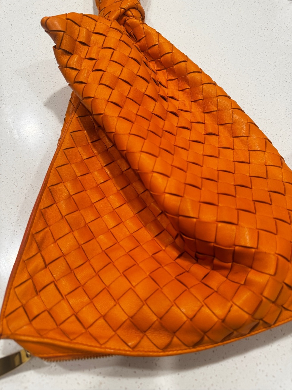 Bottega Veneta Orange Leather Zip Pouch with Gold Hardware - Picture 4 of 5